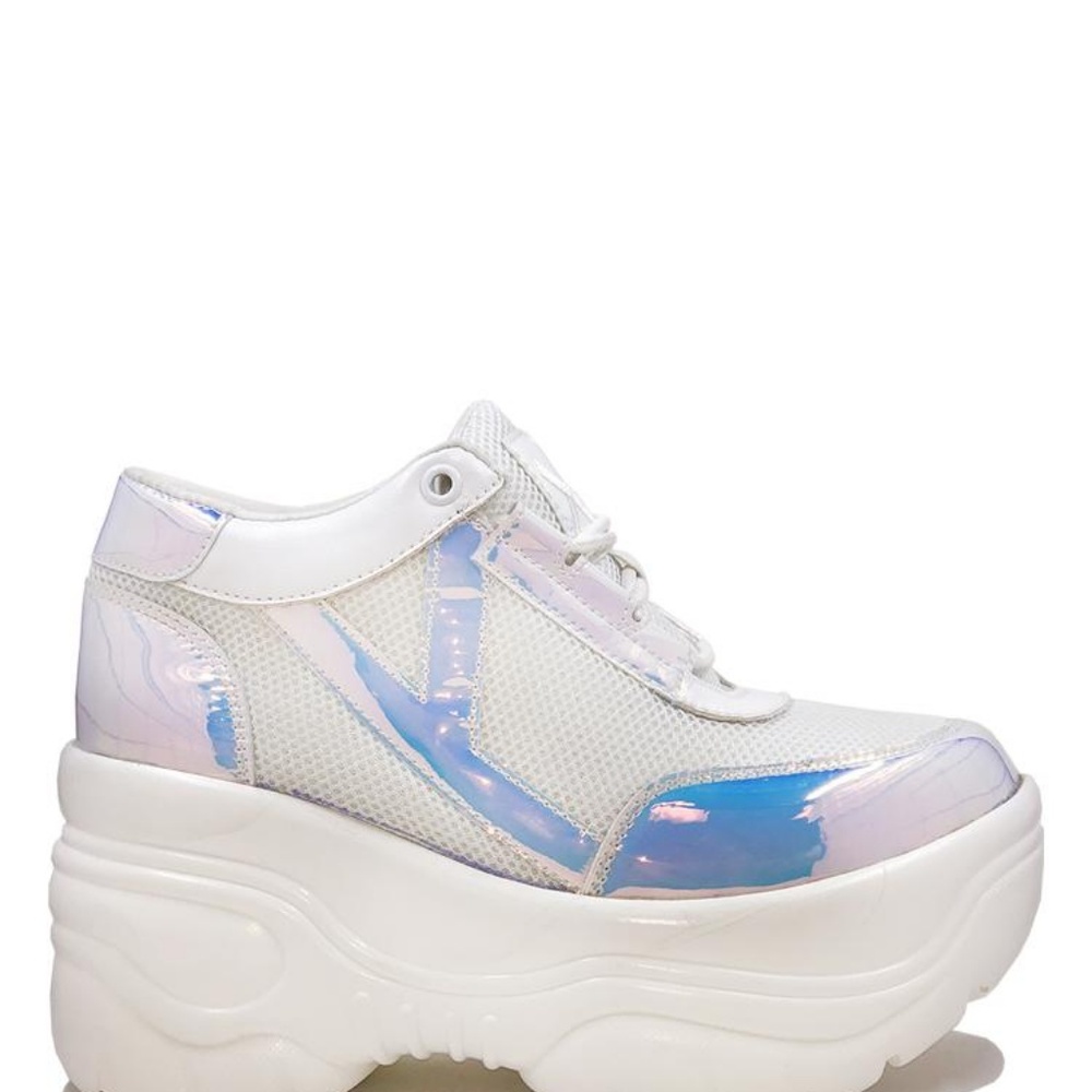 YRU MATRIXX WHITE ATLANTIS SIZE 9 BRAND NEW!!